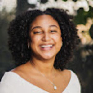 Meet your Posher, Stacy